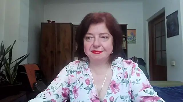 Snapshot of Violet_Pulse chatting on 18, 5, 2026 Violet Pulse online show from 18, 5, 2026
