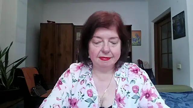 Snapshot of Violet_Pulse chatting on 24, 5, 2026 Violet Pulse online show from 24, 5, 2026