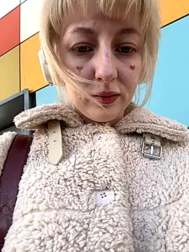 Snapshot of RonnieKiss chatting on 1, 11, 2025 RonnieKiss online show from 1, 11, 2025