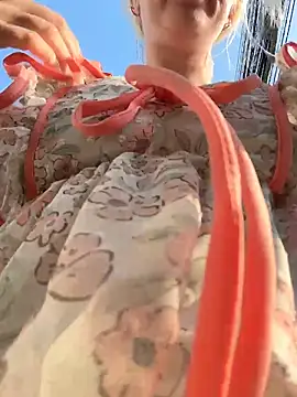 Snapshot of RonnieKiss chatting on 23, 2, 2026 RonnieKiss online show from 23, 2, 2026