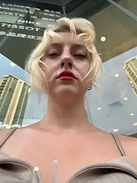 Snapshot of RonnieKiss chatting on 25, 2, 2026 RonnieKiss online show from 25, 2, 2026