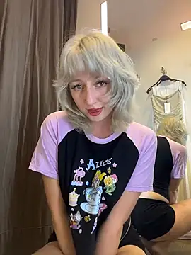 Snapshot of RonnieKiss chatting on 24, 3, 2026 RonnieKiss online show from 24, 3, 2026