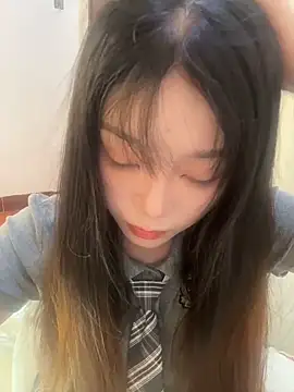 Snapshot of AZ37866 chatting on 16, 10, 2025 AZ37866 online show from 16, 10, 2025