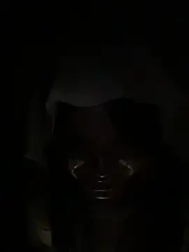 Snapshot of AZ37866 chatting on 31, 10, 2025 AZ37866 online show from 31, 10, 2025