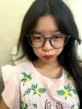 mau15  online show from 13, 10, 2025