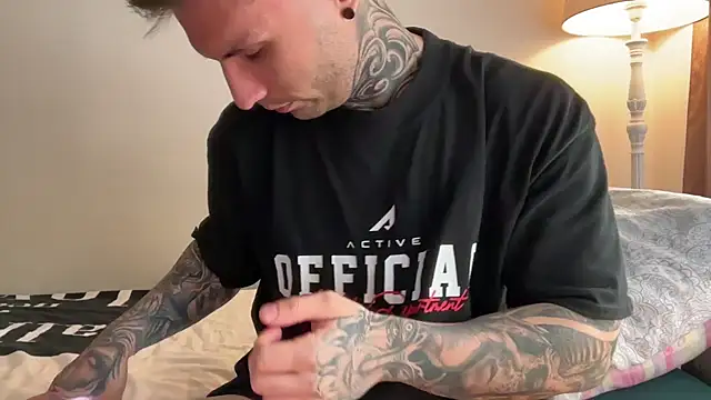 Larsskeet online show from 30, 9, 2025