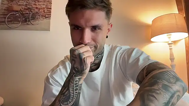 Larsskeet online show from 1, 10, 2025