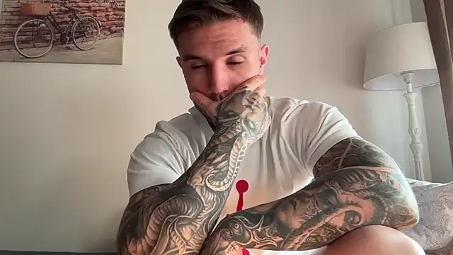 Larsskeet online show from 6, 10, 2025