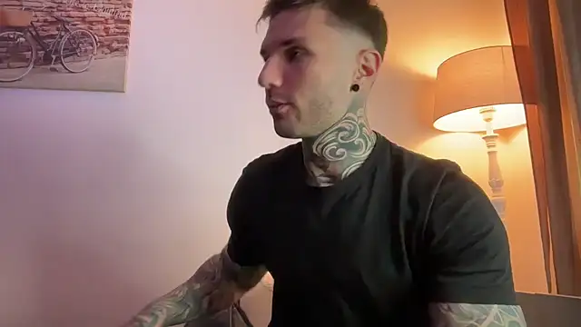 Larsskeet online show from 7, 10, 2025