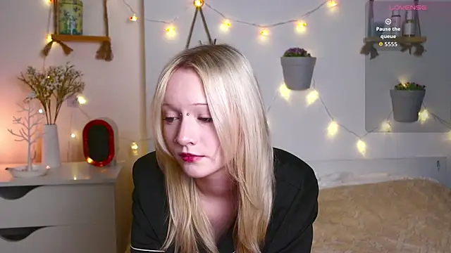 Snapshot of ArcticaRyder chatting on 28, 9, 2025 ArcticaRyder online show from 28, 9, 2025