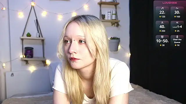 Snapshot of ArcticaRyder chatting on 1, 10, 2025 ArcticaRyder online show from 1, 10, 2025