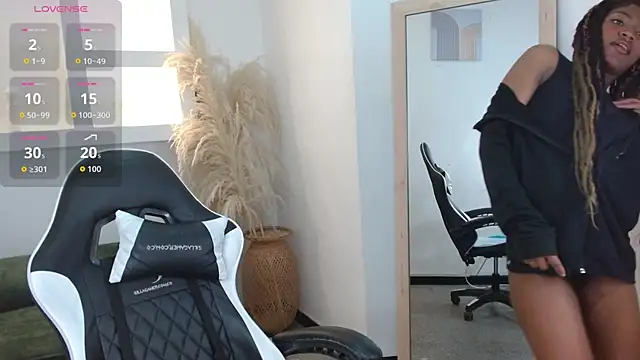 onyx ebony online show from 23, 10, 2025