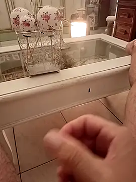 Snapshot of sayeaprayer65 chatting on 24, 10, 2025 sayeaprayer65 online show from 24, 10, 2025