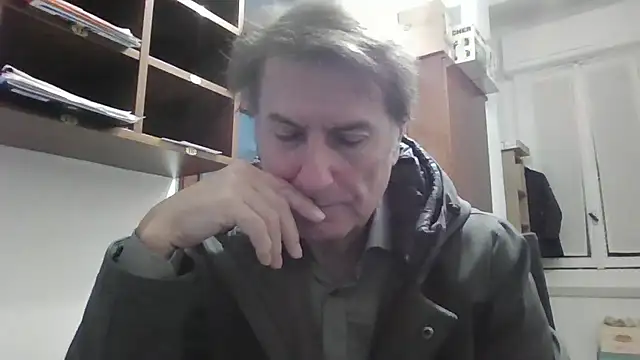 Snapshot of sayeaprayer65 chatting on 6, 11, 2025 sayeaprayer65 online show from 6, 11, 2025