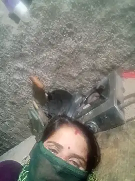 Snapshot of M-Kajal456 chatting on 12, 10, 2025 M-Kajal456 online show from 12, 10, 2025