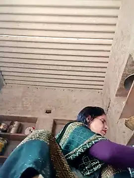 Snapshot of M-Kajal456 chatting on 18, 10, 2025 M-Kajal456 online show from 18, 10, 2025