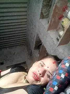 Snapshot of M-Kajal456 chatting on 1, 11, 2025 M-Kajal456 online show from 1, 11, 2025