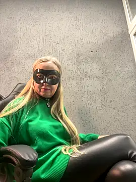 B i r d i e online show from 2, 10, 2025