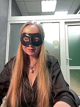 B i r d i e online show from 6, 11, 2025