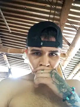 Snapshot of curvahot chatting on 19, 9, 2025 curvahot online show from 19, 9, 2025