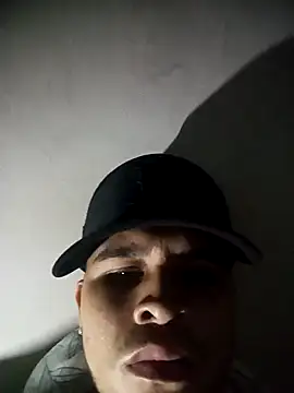 Snapshot of curvahot chatting on 12, 10, 2025 curvahot online show from 12, 10, 2025