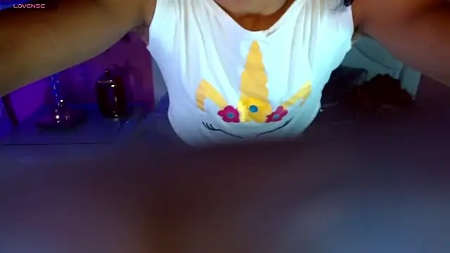 Snapshot of _IsabellaRousse chatting on 8, 10, 2025 IsabellaRousse online show from 8, 10, 2025