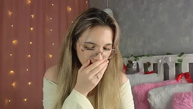 vivyboo111 online show from 12, 1, 2026