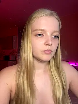 Snapshot of LADYLOVE_O chatting on 19, 9, 2025 LADYLOVE O online show from 19, 9, 2025