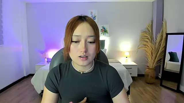 Snapshot of Samara_Hilton_2 chatting on 29, 10, 2025 Samara Hilton 2 online show from 29, 10, 2025