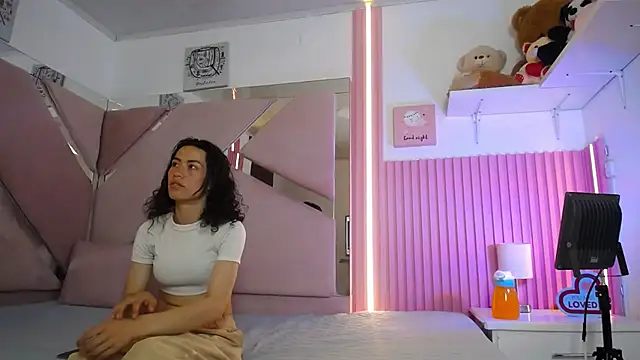 Snapshot of oblivionlove chatting on 25, 9, 2025 oblivionlove online show from 25, 9, 2025