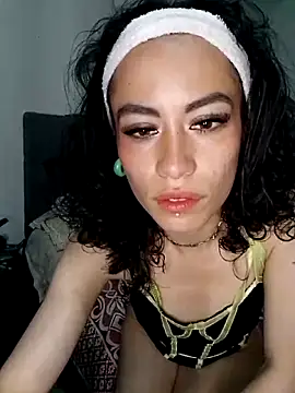 Snapshot of oblivionlove chatting on 4, 11, 2025 oblivionlove online show from 4, 11, 2025