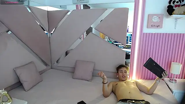 Snapshot of oblivionlove chatting on 28, 2, 2026 oblivionlove online show from 28, 2, 2026