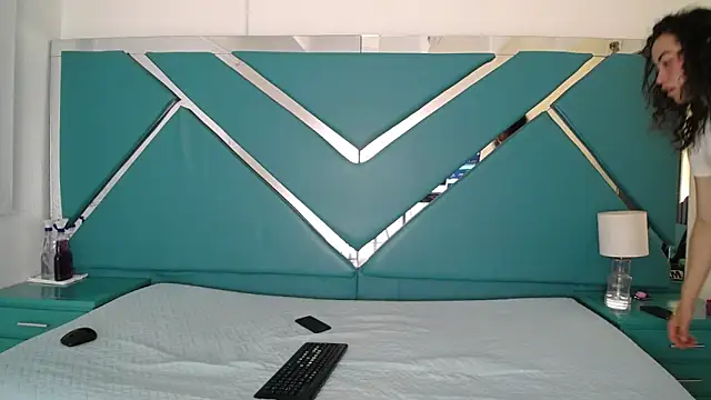 Snapshot of oblivionlove chatting on 5, 3, 2026 oblivionlove online show from 5, 3, 2026