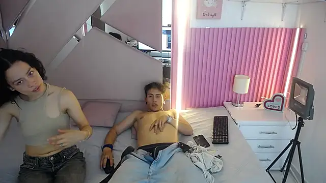 Snapshot of oblivionlove chatting on 31, 3, 2026 oblivionlove online show from 31, 3, 2026