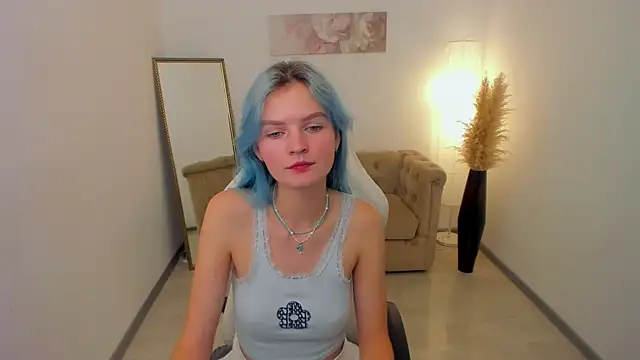 Snapshot of Lika_Sky chatting on 3, 10, 2025 Lika Sky online show from 3, 10, 2025