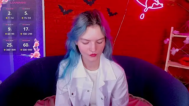 Snapshot of Lika_Sky chatting on 24, 10, 2025 Lika Sky online show from 24, 10, 2025