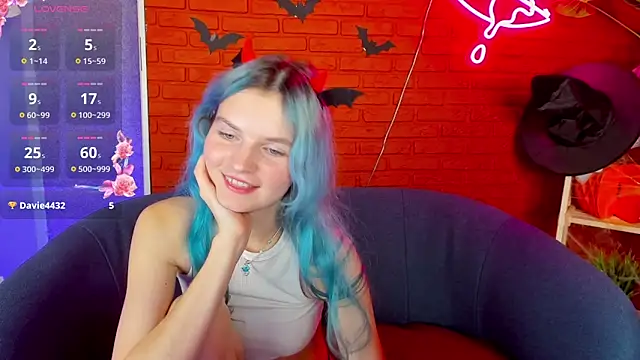 Snapshot of Lika_Sky chatting on 25, 10, 2025 Lika Sky online show from 25, 10, 2025