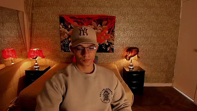 Snapshot of mike_wills3 chatting on 29, 10, 2025 mike wills3 online show from 29, 10, 2025