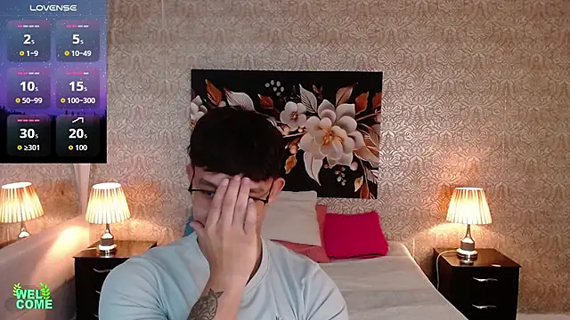 Snapshot of mike_wills3 chatting on 11, 11, 2025 mike wills3 online show from 11, 11, 2025