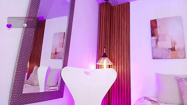 Snapshot of EvaGoddess_ chatting on 11, 4, 2026 EvaGoddess online show from 11, 4, 2026