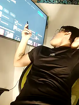 Snapshot of Mason_grey chatting on 10, 10, 2025 Mason grey online show from 10, 10, 2025