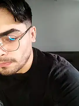 Snapshot of Mason_grey chatting on 28, 10, 2025 Mason grey online show from 28, 10, 2025