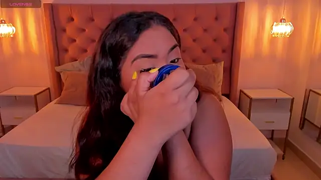 scarlett rouss  online show from 28, 9, 2025