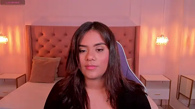 scarlett rouss  online show from 3, 10, 2025