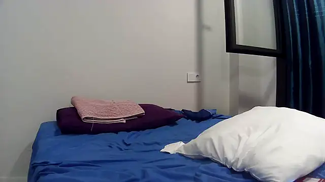 Catylandi1 online show from 5, 10, 2025