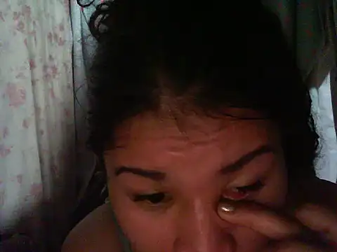 Snapshot of Hot_aya0516 chatting on 4, 10, 2025 Hot aya0516 online show from 4, 10, 2025