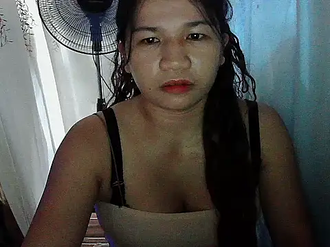 Snapshot of Hot_aya0516 chatting on 17, 11, 2025 Hot aya0516 online show from 17, 11, 2025