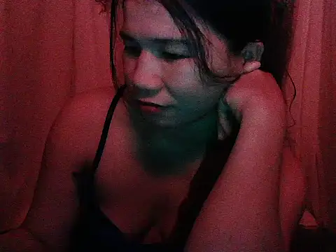 Snapshot of Hot_aya0516 chatting on 4, 12, 2025 Hot aya0516 online show from 4, 12, 2025