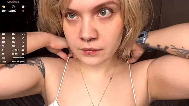 SabrinaFolts online show from 4, 12, 2025