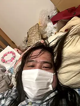 Snapshot of mino_bitter chatting on 15, 10, 2025 mino bitter online show from 15, 10, 2025